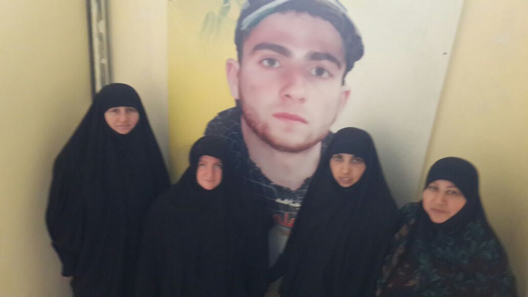 زيارة أمهات الشهداء