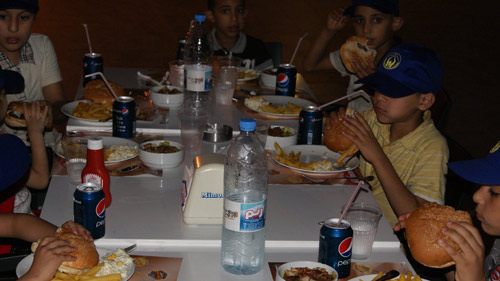 حفل افطار رمضاني للايتام